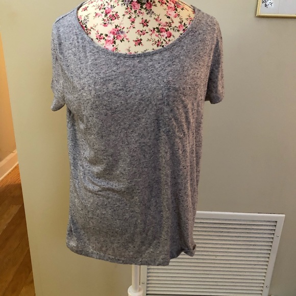 H&M Pocket Tee - Picture 1 of 2